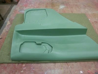 Forma z umělého dřeva - Automobilové dveře zadní