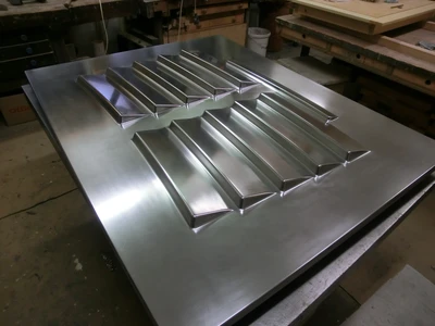 Kryt větrání ve stroji